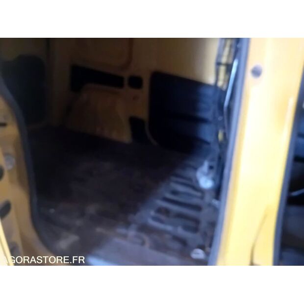 2012 فيات Doblo-46833910