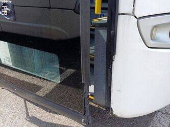 2009-mercedes-benz-intouro-1447525-46833962