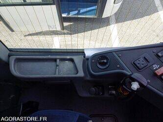 2009-mercedes-benz-intouro-1447525-46833976