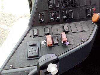 2009-mercedes-benz-intouro-1447525-46833977