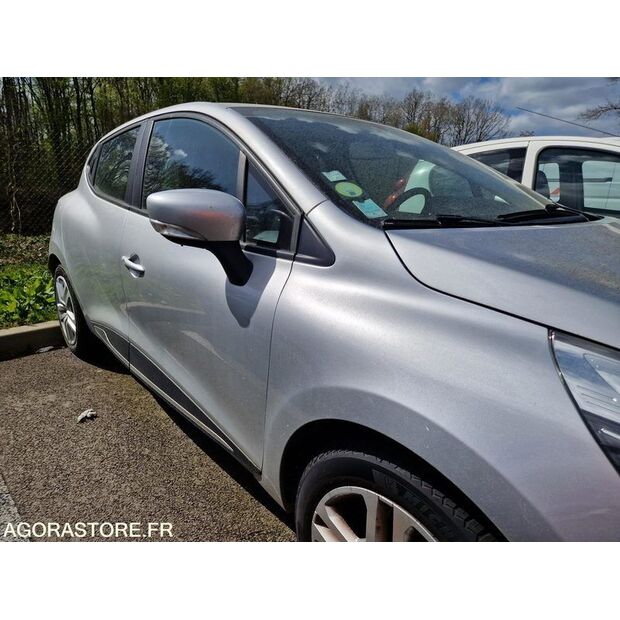 2017 Renault Clio-46833997