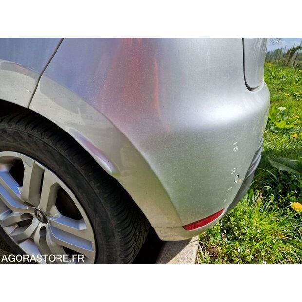 2017 Renault Clio-46834006