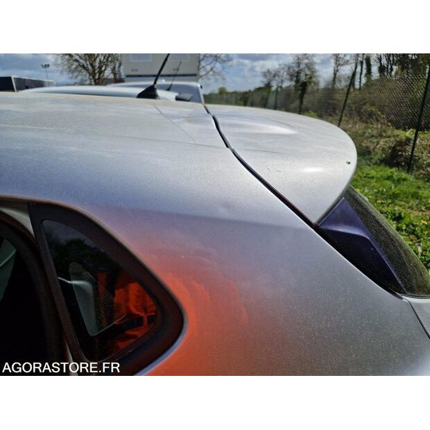 2017 Renault Clio-46834007