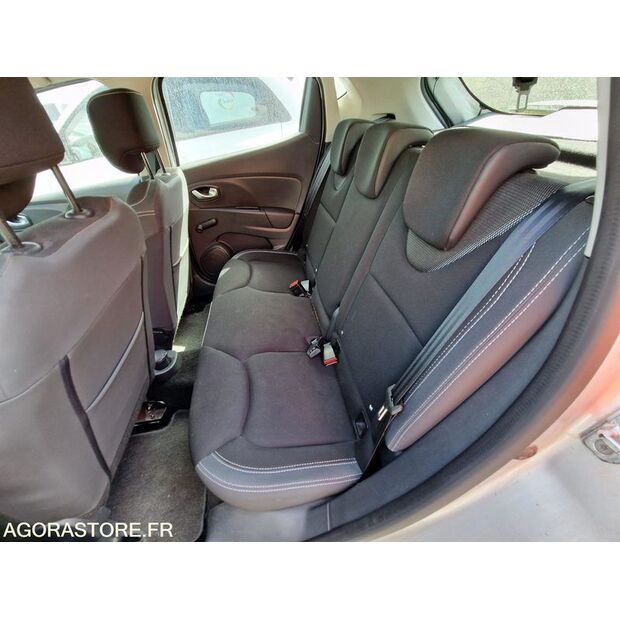 2017 Renault Clio-46834008