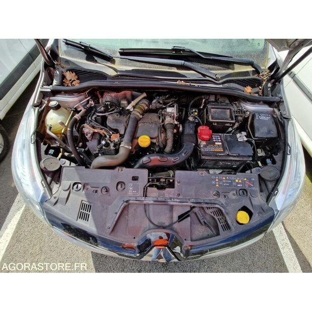 2017 Renault Clio-46834015