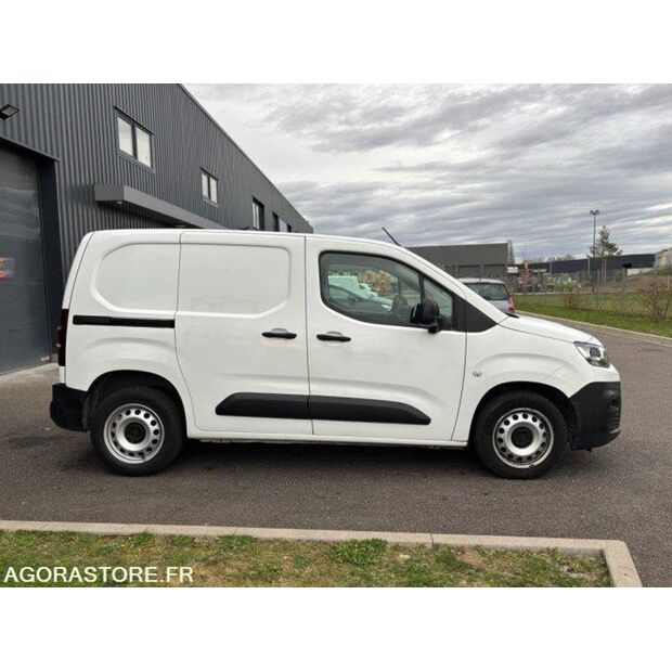 2020 Citroen BERLINGO-46834037