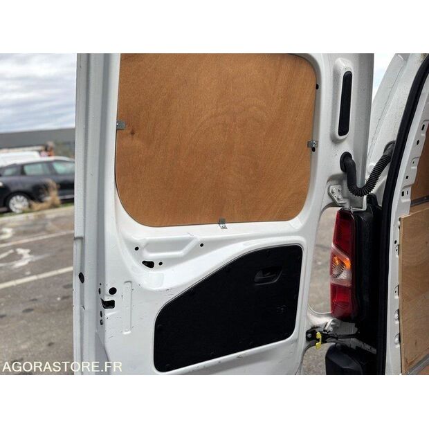 2020 Citroen BERLINGO-46834044