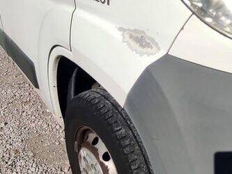 2009-peugeot-boxer-1447529-46834070