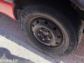 2005-renault-master-1447533-46834135