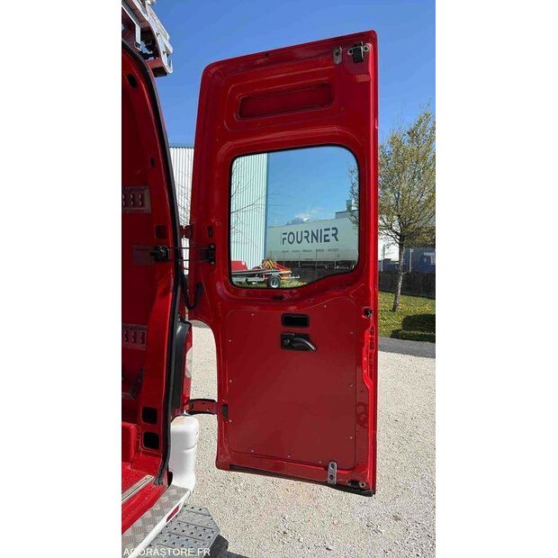 2005 رينو Master-46834148