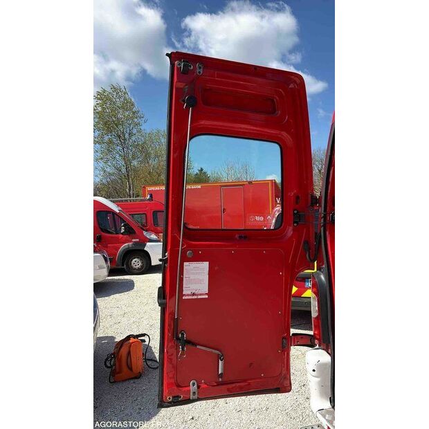 2005 رينو Master-46834157