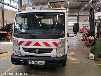 2012-renault-maxity-1447537-46834214