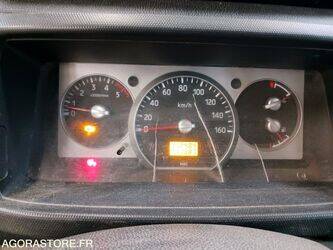 2012-renault-maxity-1447537-46834219