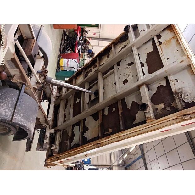 2012 Renault Maxity-46834225