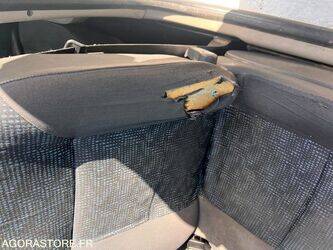 2009-renault-twingo-1447539-46834234