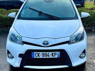 2012-toyota-yaris-1447542-46834251