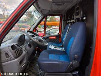 2003-peugeot-boxer-1447547-46834311