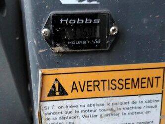 2012-takeuchi-tb-228-1447551-46834349