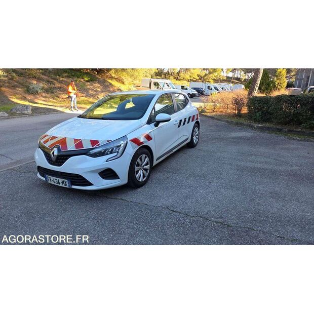 2020 رينو Clio-46834366