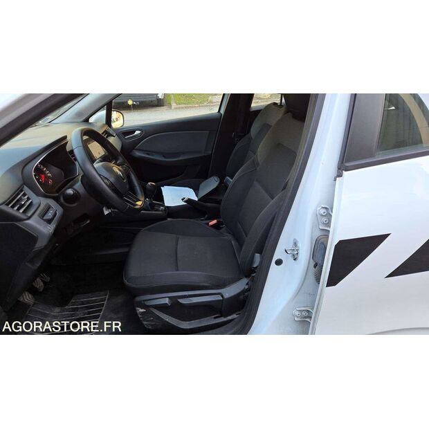 2020 رينو Clio-46834377