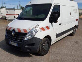 2014-renault-master-1447553-46834389