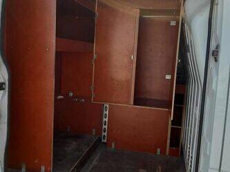 2014-renault-master-1447553-46834407