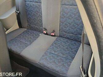 2009-renault-twingo-1447555-46834424