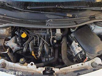 2009-renault-twingo-1447555-46834425