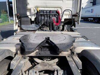 2010-man-19-444-46834491