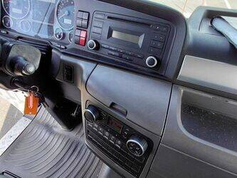 2010-man-19-444-46834495