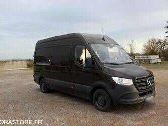 2019-mercedes-benz-sprinter-1447562-46834517