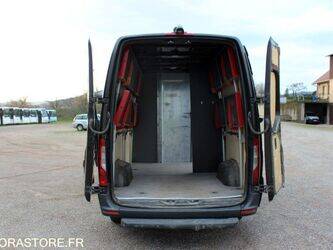 2019-mercedes-benz-sprinter-1447562-46834519