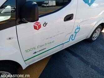 2020-nissan-nv200-1447563-46834540