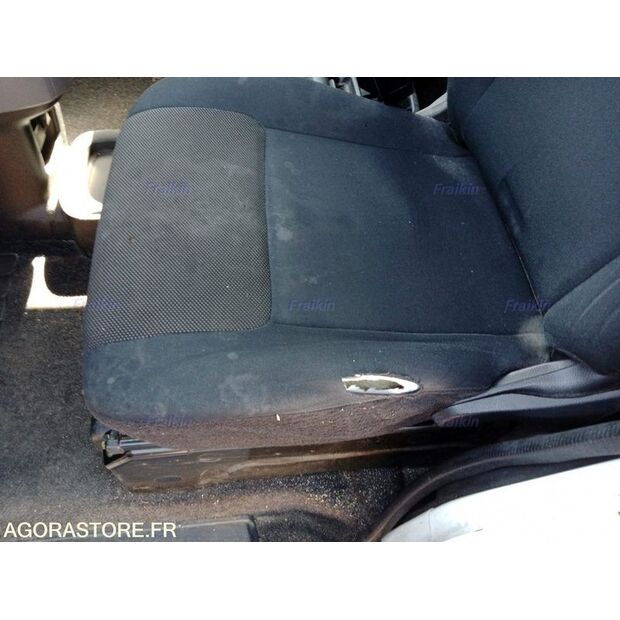 2020 NISSAN NV200-46834543