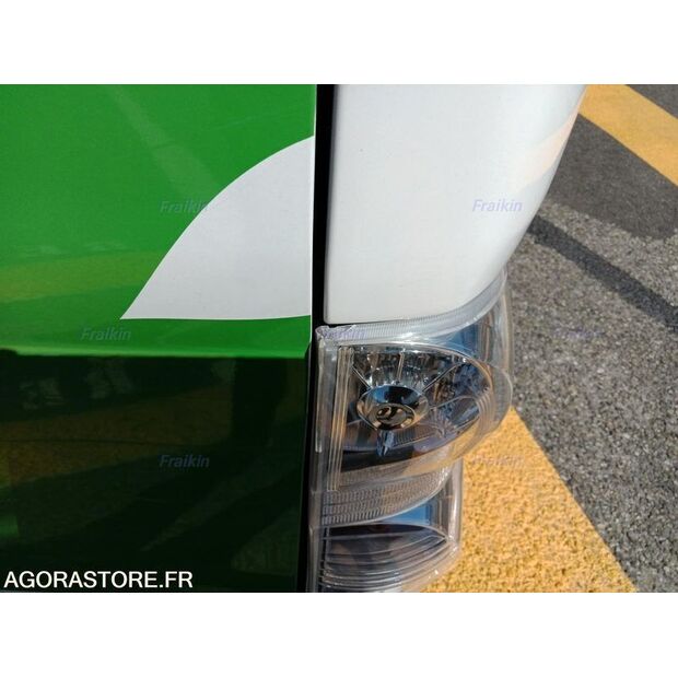 2020 NISSAN NV200-46834547