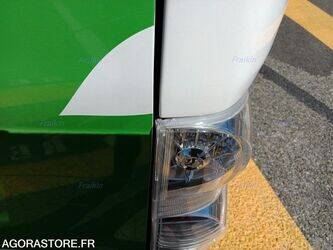 2020-nissan-nv200-1447563-46834547