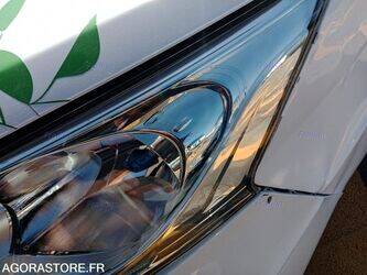 2020-nissan-nv200-1447563-46834551