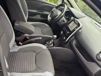 2016-renault-clio-1447564-46834560