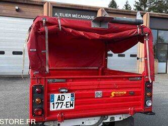 2009-land-rover-defender-1447066-46834602