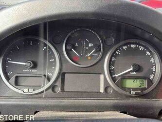 2009-land-rover-defender-1447066-46834610