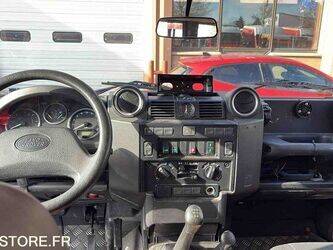 2009-land-rover-defender-1447066-46834617