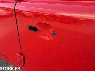 2009-land-rover-defender-1447066-46834621