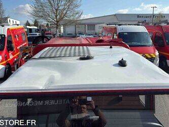 2009-land-rover-defender-1447066-46834627