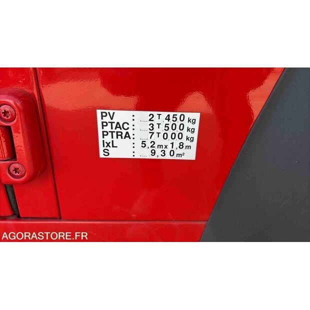 2009 Land Rover Defender-46834634