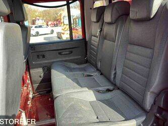 2009-land-rover-defender-1447066-46834640