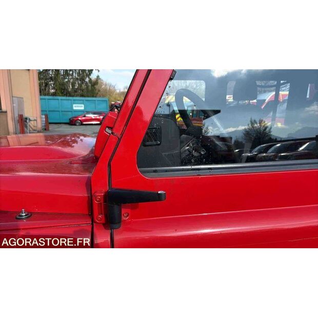 2009 Land Rover Defender-46834641