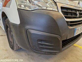 2015-peugeot-partner-1447094-46834761