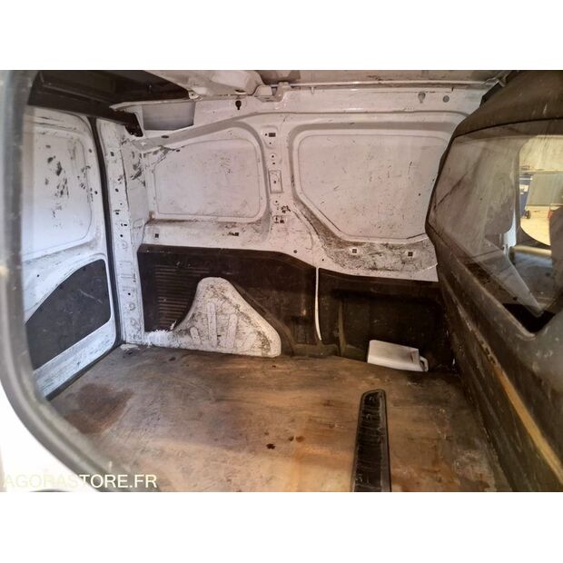 2015 Peugeot PARTNER-46834774