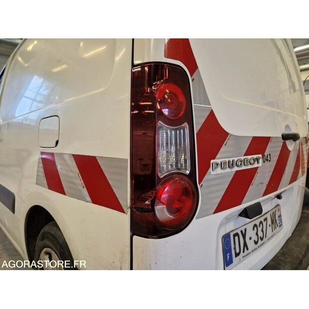 2015 Peugeot PARTNER-46834786