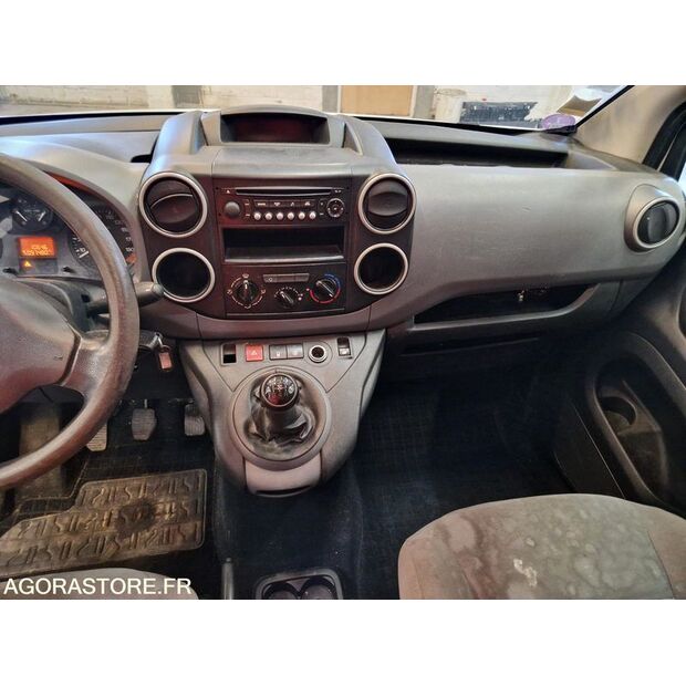 2015 Peugeot PARTNER-46834794